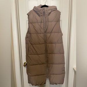 Brand new H&M womens long puffer vest
